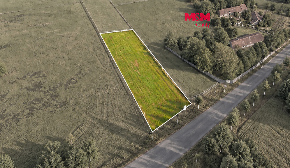Prodej stavebního pozemku 1 700 m²
