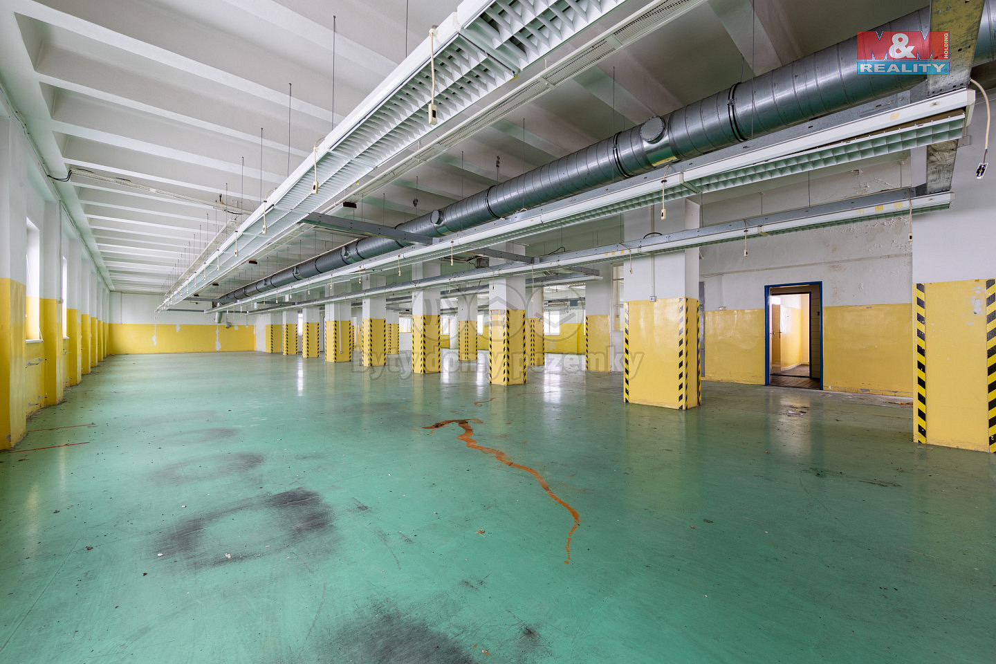 Prodej ubytovacího objektu 558 m² — photo 2