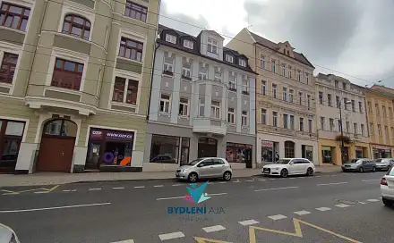 Pronájem obchodních prostor 120 m², Masarykova třída, Teplice