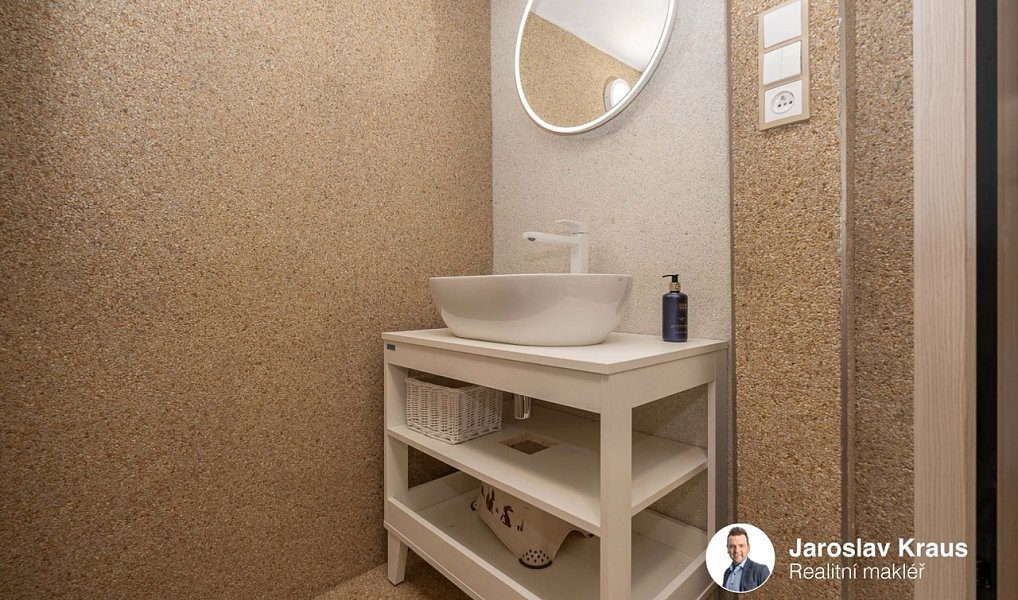 Prodej domu 373 m² s pozemkem 1 234 m², Roprachtice – náhled fotky 33
