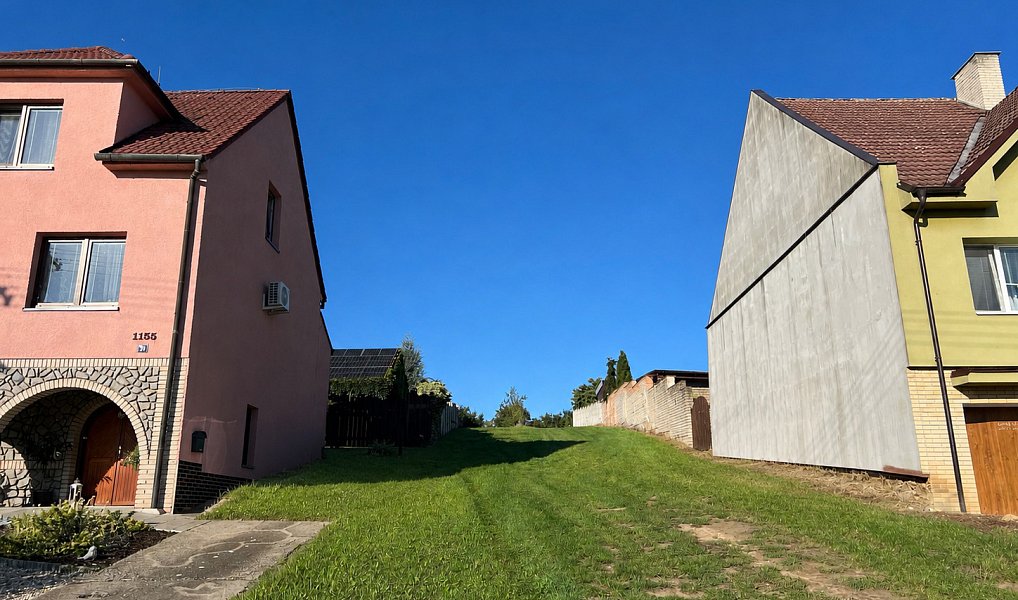 Prodej stavebního pozemku 1 767 m², Svatobořice-Mistřín – náhled fotky 2