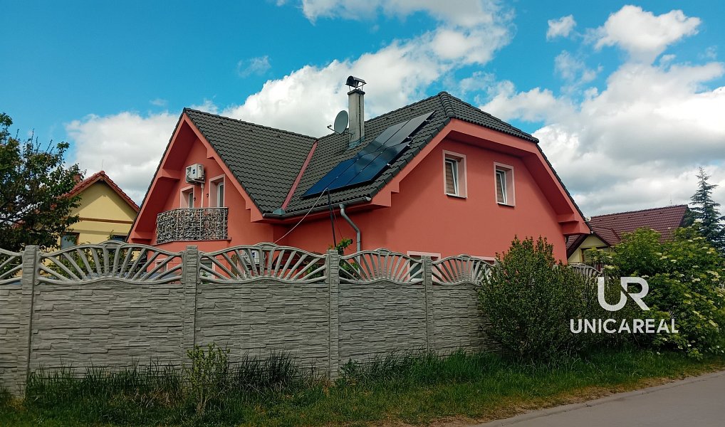 Prodej domu 233 m² s pozemkem 651 m², Božice – náhled fotky 9