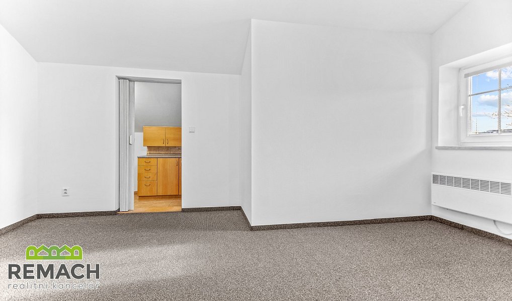 Pronájem bytu 1+kk 30 m², Náchod – náhled fotky 6