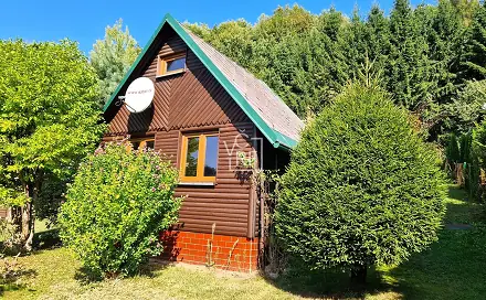 Prodej chaty/chalupy 26 m² s pozemkem 17 m², Trutnov