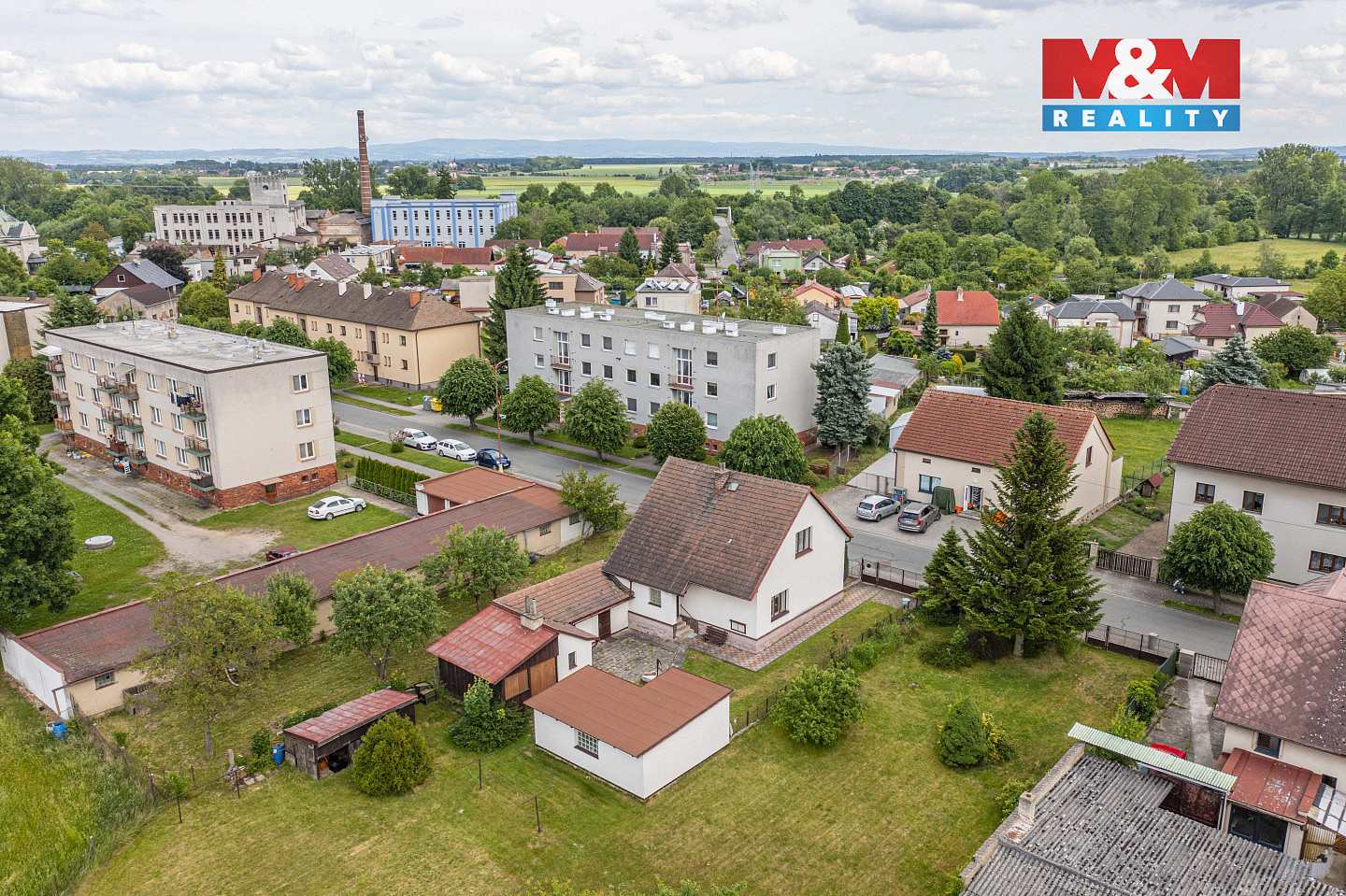 Prodej domu 130 m² s pozemkem 811 m² — photo 2