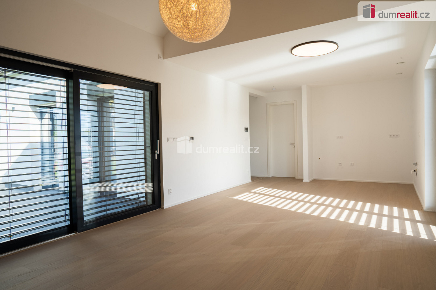 Prodej domu 135 m² s pozemkem 658 m² – fotografie 3