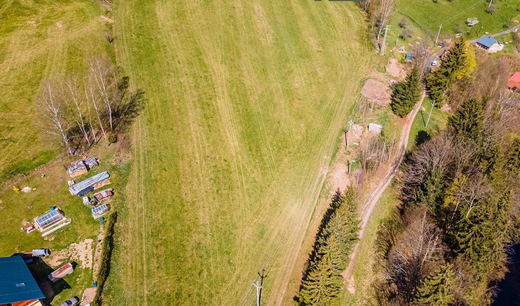 Prodej stavebního pozemku 949 m², Jablonec nad Jizerou – fotka 1 z 7
