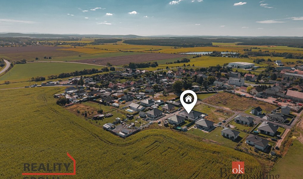 Prodej domu 268 m² s pozemkem 720 m², Úherce – náhled fotky 47