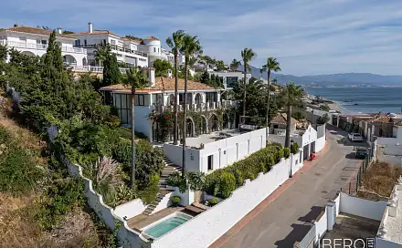 Prodej domu 346 m² s pozemkem 949 m², Manilva, Španělsko