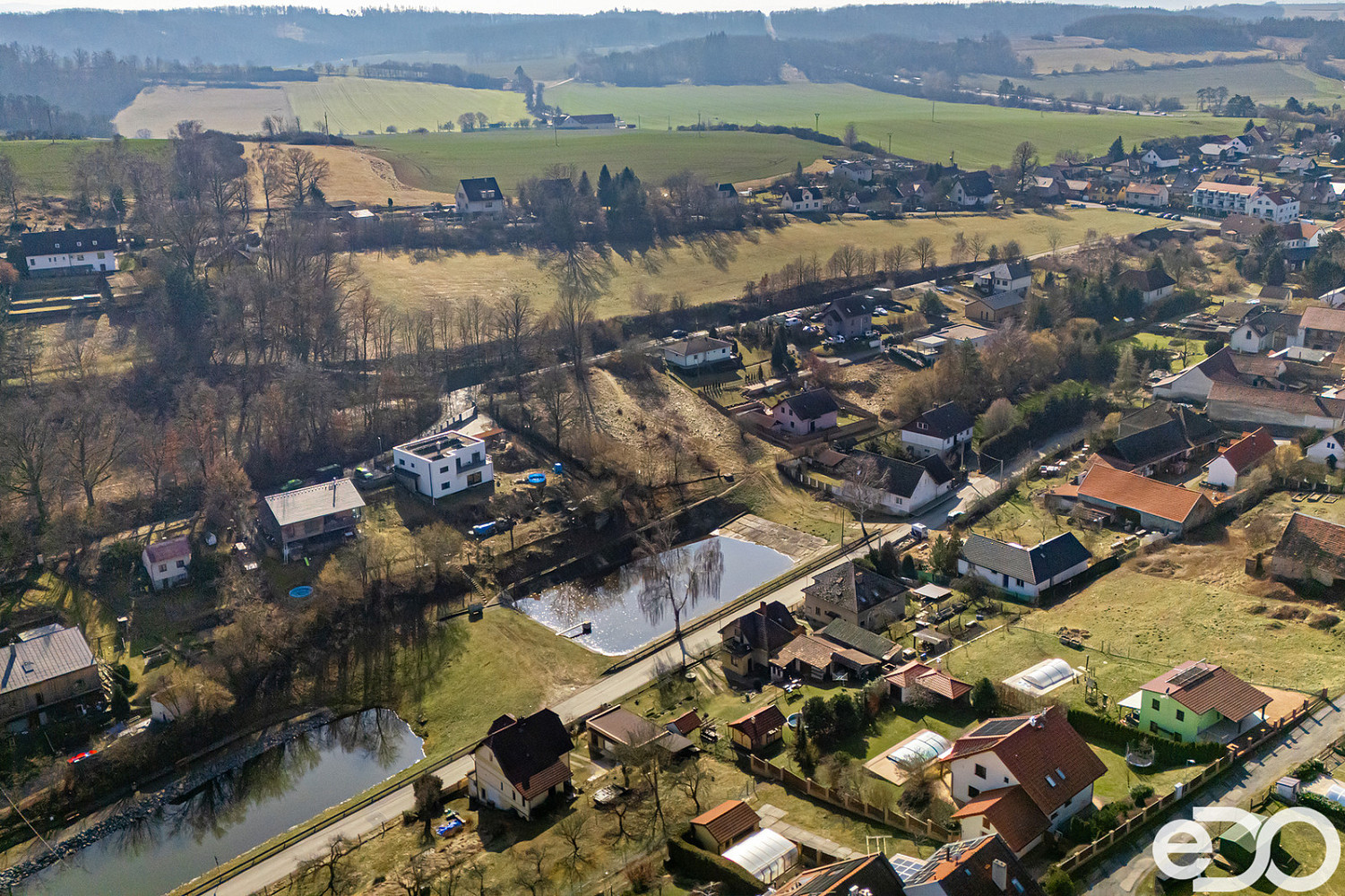 Prodej stavebního pozemku 1 370 m² – fotografie 2