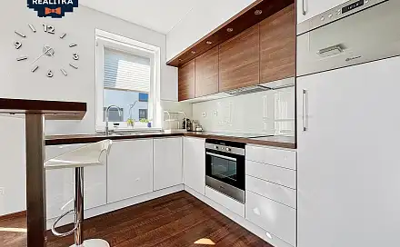 Prodej bytu 2+kk 51 m², Podveská, Brno - Komín