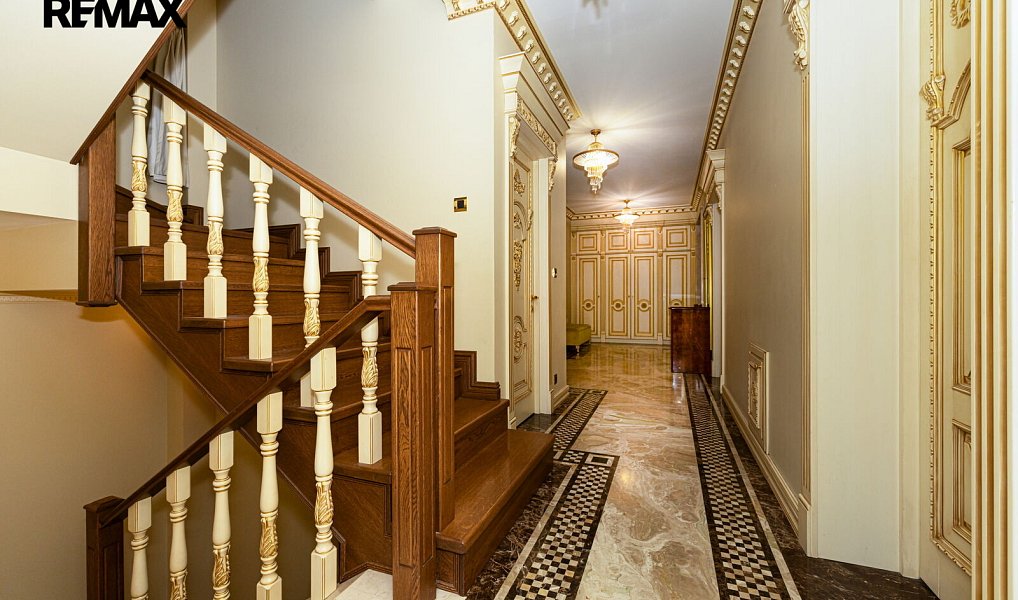 Pronájem domu 450 m² s pozemkem 701 m², Praha – náhled fotky 23