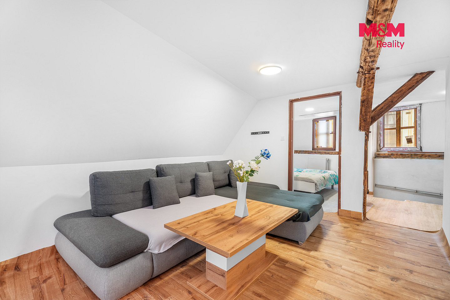 Prodej nájemního domu, činžáku 210 m² – fotografie 3