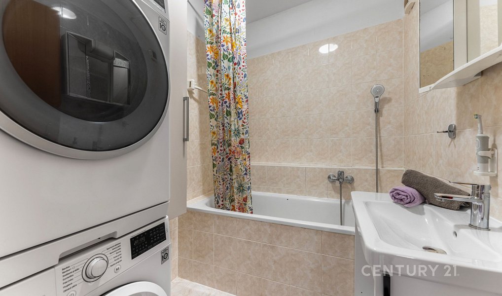 Prodej bytu 2+kk 56 m², Praha – náhled fotky 4