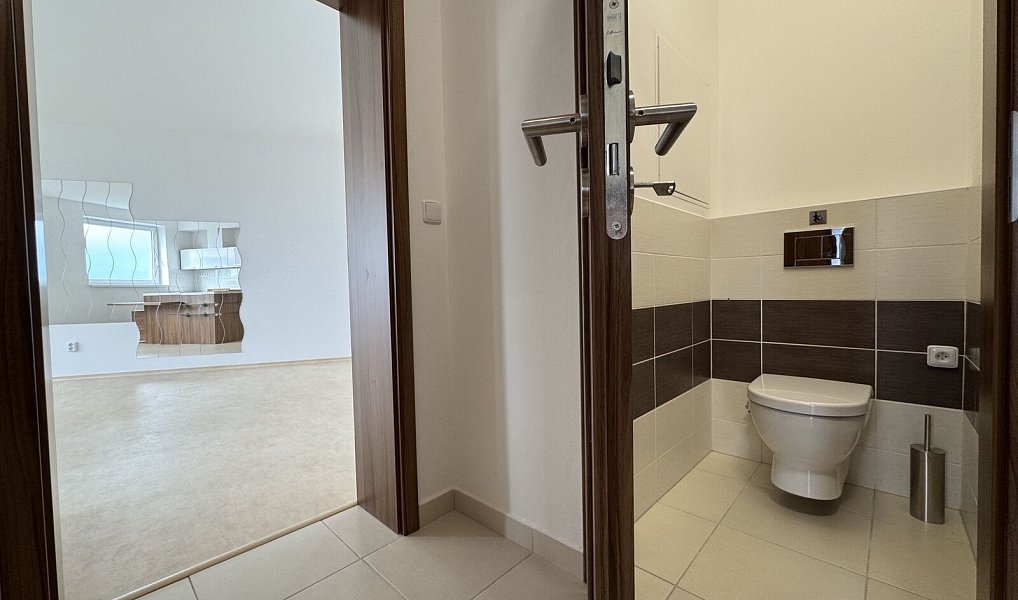 Pronájem bytu 2+kk 65 m², Olomouc – náhled fotky 13