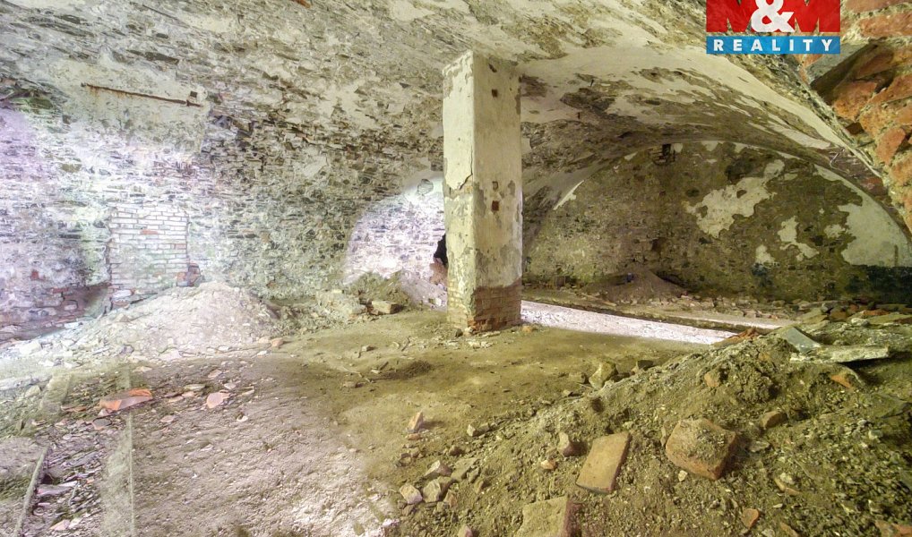 Prodej ubytovacího objektu 1 614 m², Červené Poříčí – náhled fotky 28