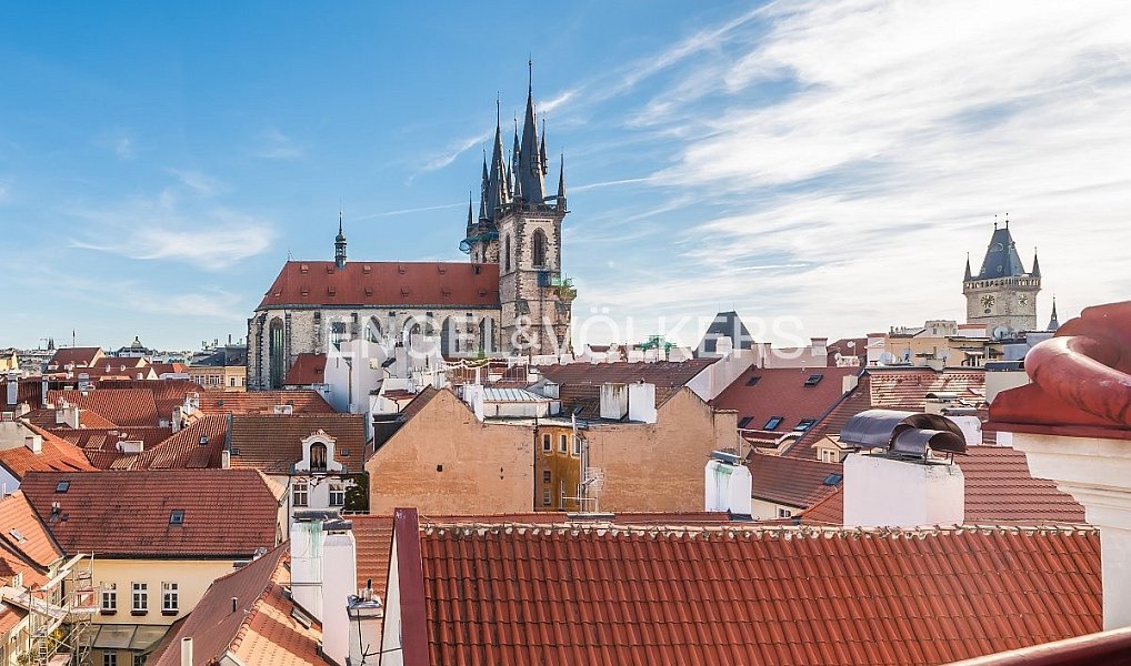 Pronájem bytu 2+1 98 m², Praha – náhled fotky 3