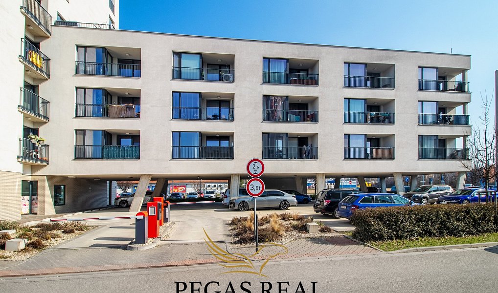 Pronájem parkovacího stání 13 m2, Brno-Slatina, Brno – náhled fotky 3