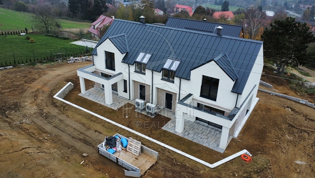 Prodej domu 126 m² s pozemkem 1 123 m² – fotografie 3