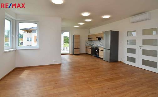 Pronájem bytu 4+kk 111 m², Otakara Kádnera, Úhonice, okres Praha-západ