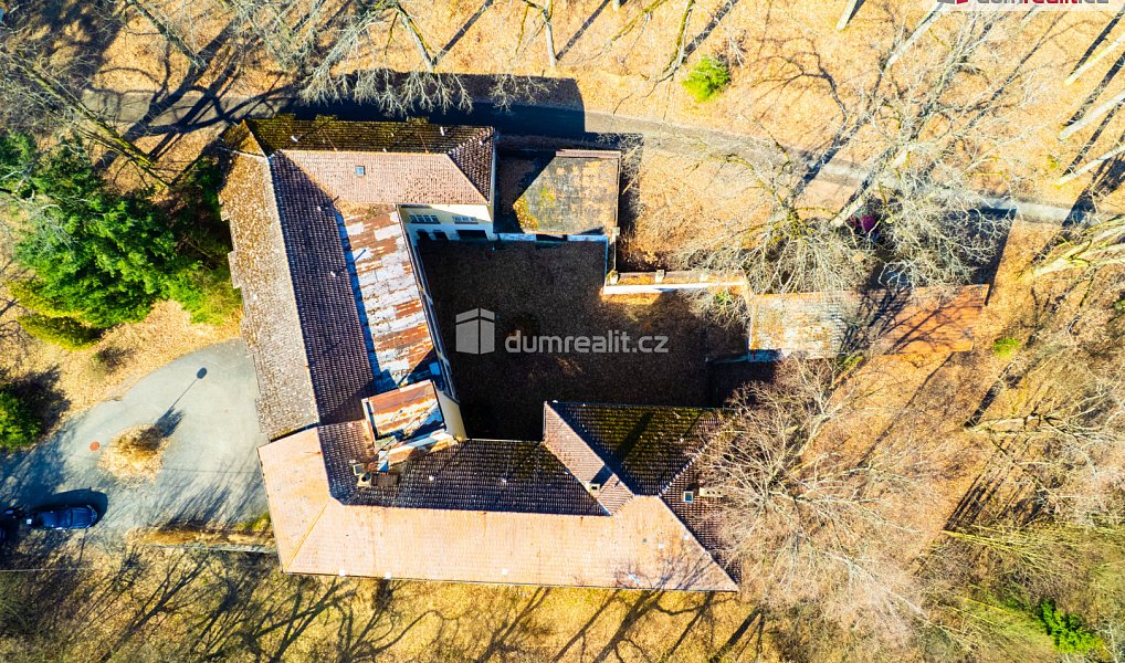 Prodej komerčního objektu (jiného typu) 2 181 m², Písek – náhled fotky 5