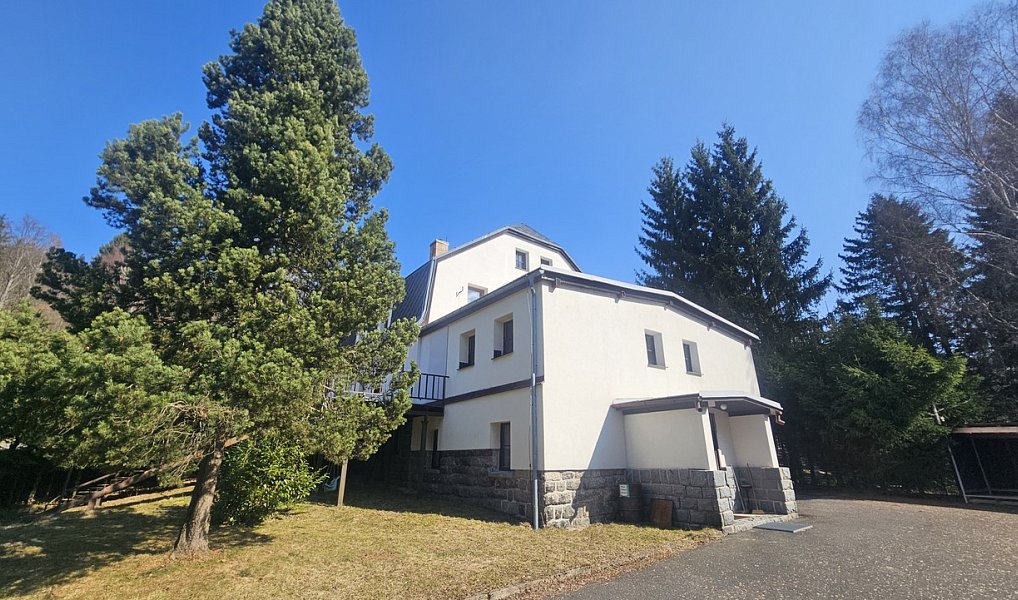 Prodej domu 412 m² s pozemkem 1 112 m², Janov nad Nisou – náhled fotky 5