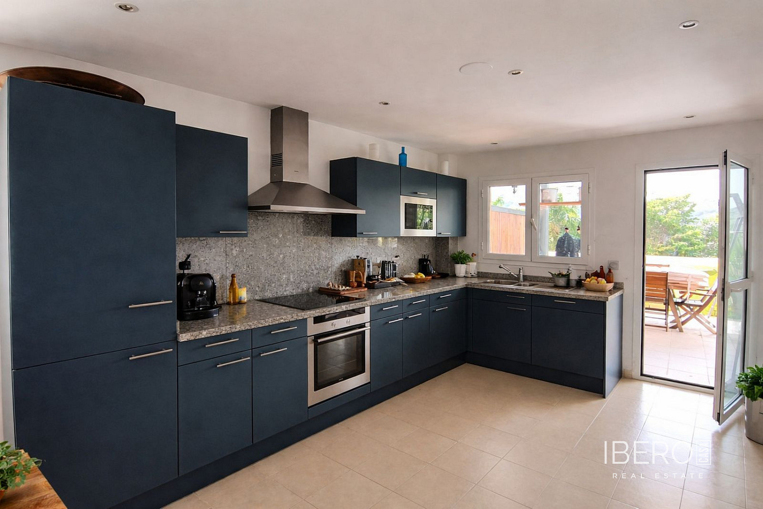 Prodej bytu 4+kk 175 m² - Más