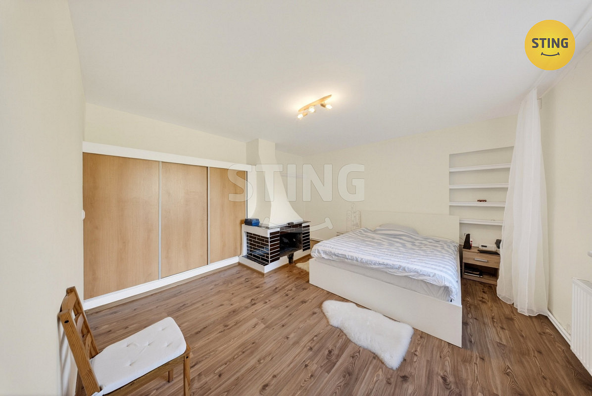 Prodej domu 180 m² s pozemkem 863 m² – fotografie 4