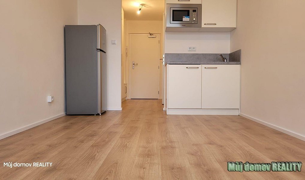 Pronájem bytu 1+kk 22 m², Praha – náhled fotky 20