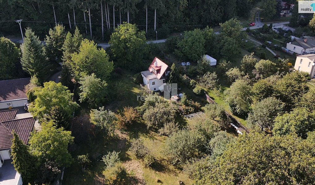 Prodej stavebního pozemku 2 211 m², Štoky – náhled fotky 2