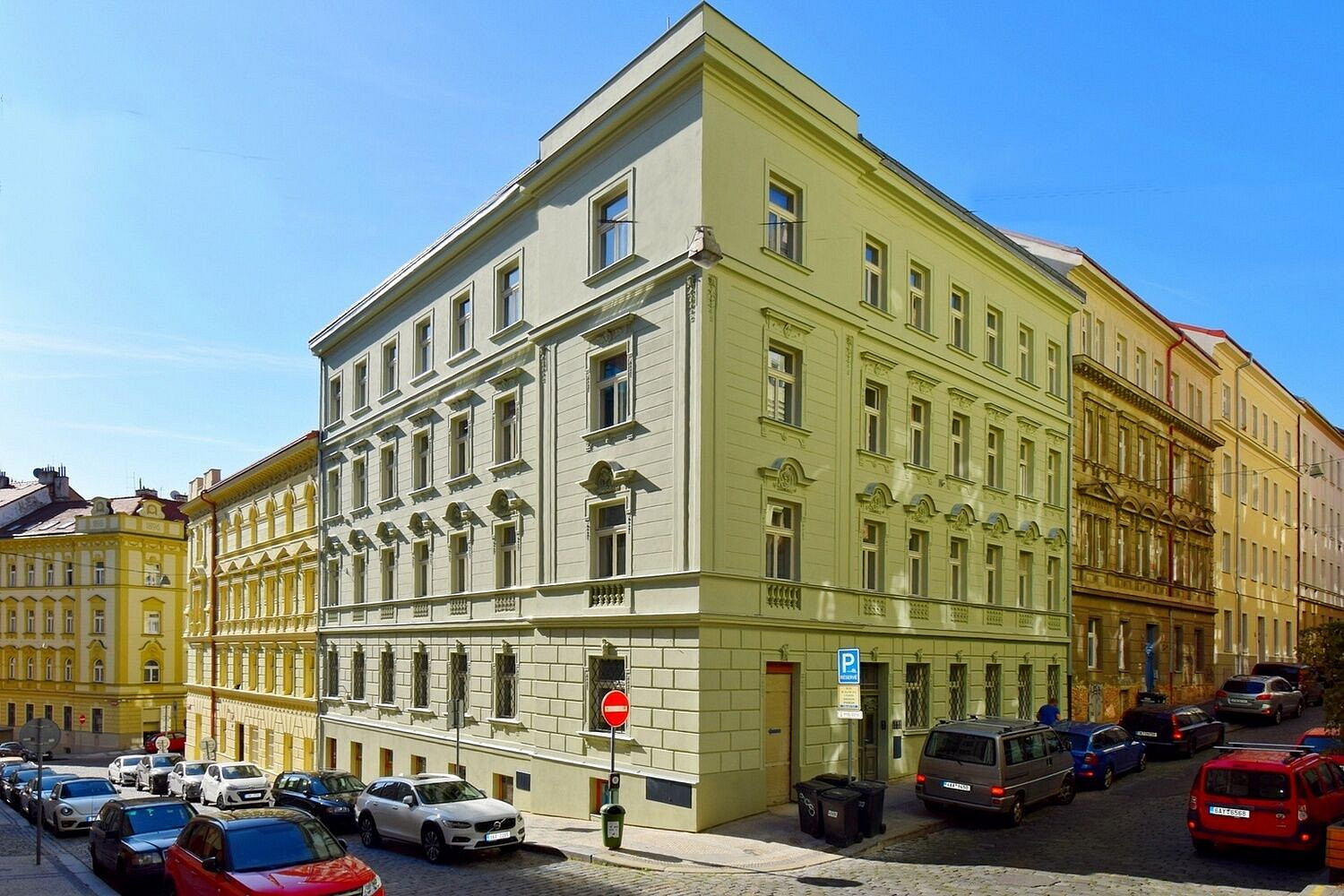 Pronájem bytu 1+1 35 m²