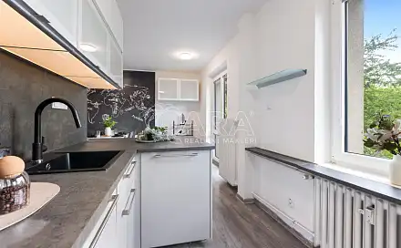Prodej bytu 4+kk 88 m², Elišky Přemyslovny, Praha 5 - Zbraslav