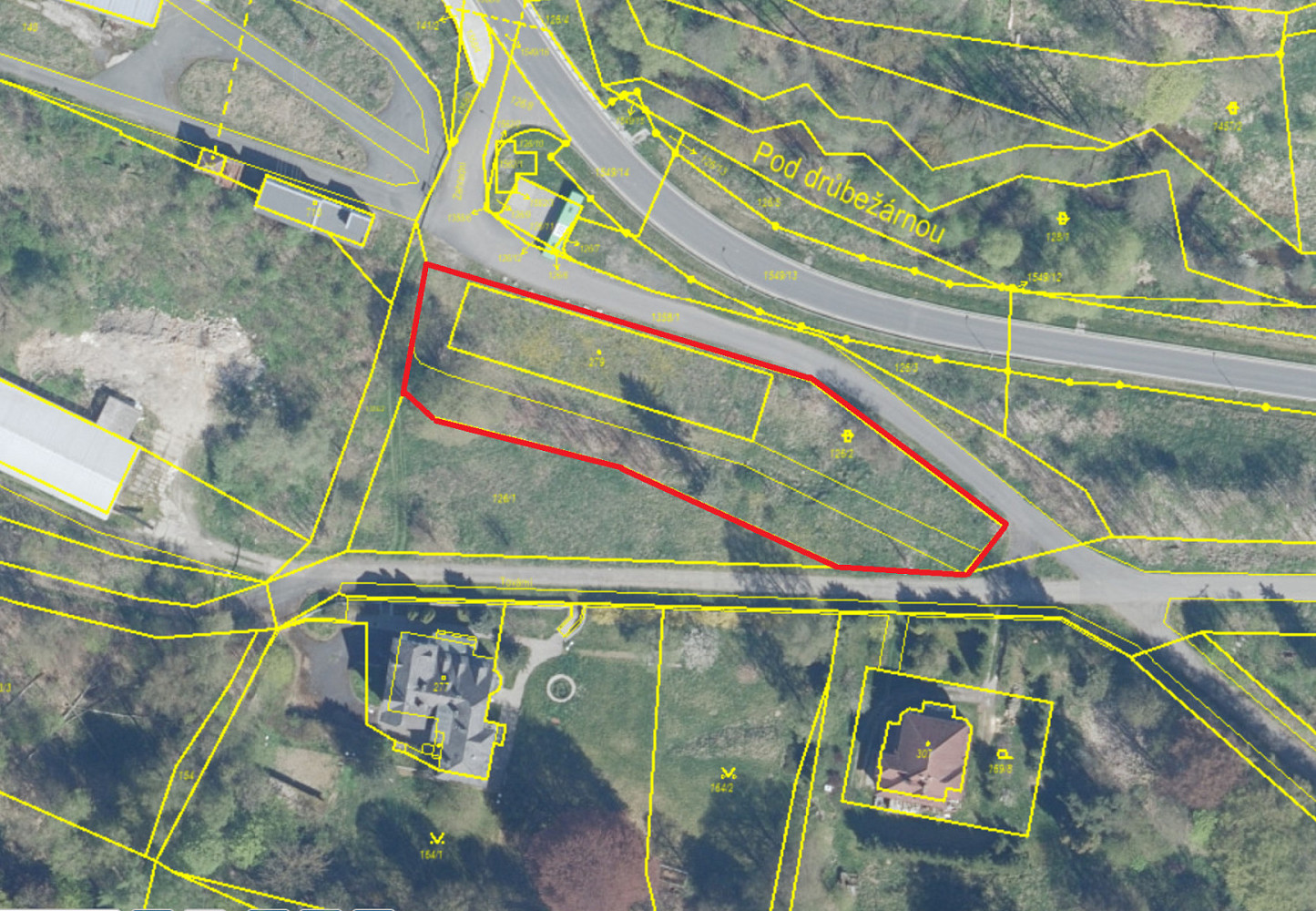 Prodej komerčního pozemku 2 567 m² – fotografie 2