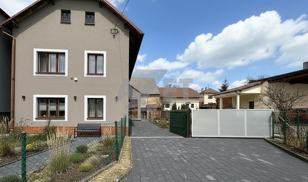 Prodej domu 180 m² s pozemkem 395 m², Štěpánkovice – náhled fotky 2
