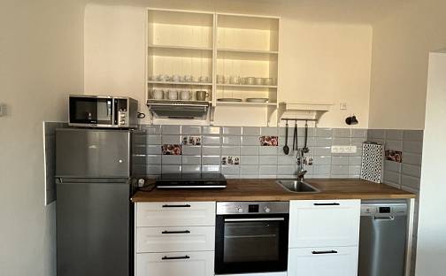 Pronájem bytu 1+kk 34 m², Erenburgova, Olomouc - Hejčín