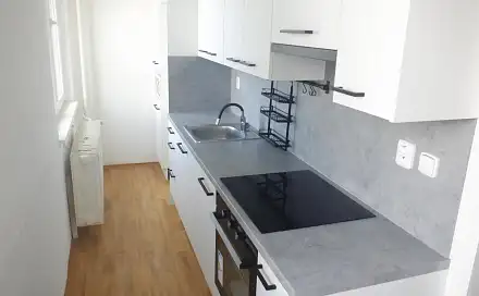 Prodej bytu 2+1 59 m², Bezručova, Chomutov