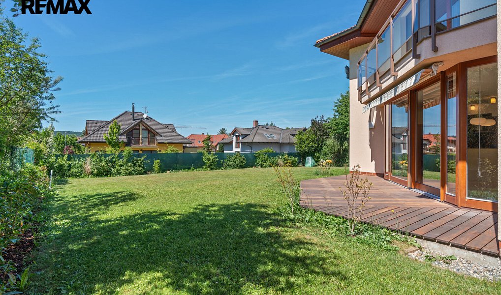 Prodej domu 241 m² s pozemkem 742 m², Praha – náhled fotky 7