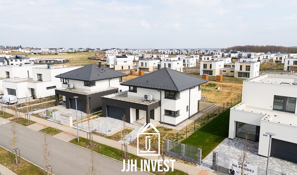 Prodej domu 212 m² s pozemkem 821 m², Vysoký Újezd – náhled fotky 2