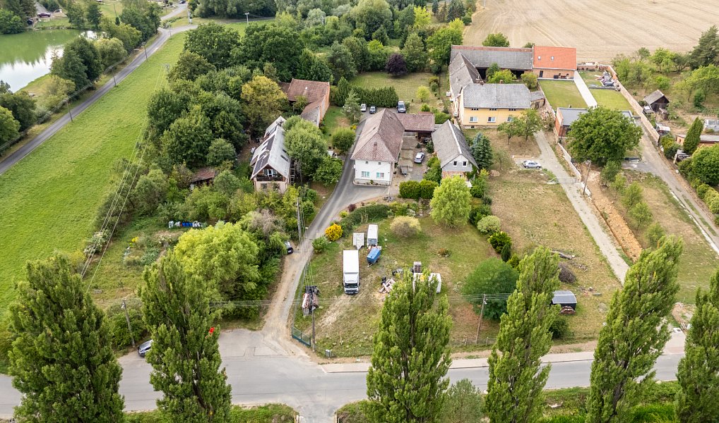 Prodej stavebního pozemku 4 214 m², Fryšták – náhled fotky 5