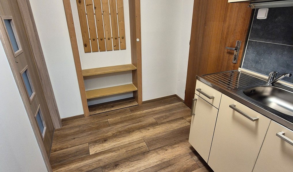 Pronájem bytu 1+kk 25 m², Kroměříž – náhled fotky 5