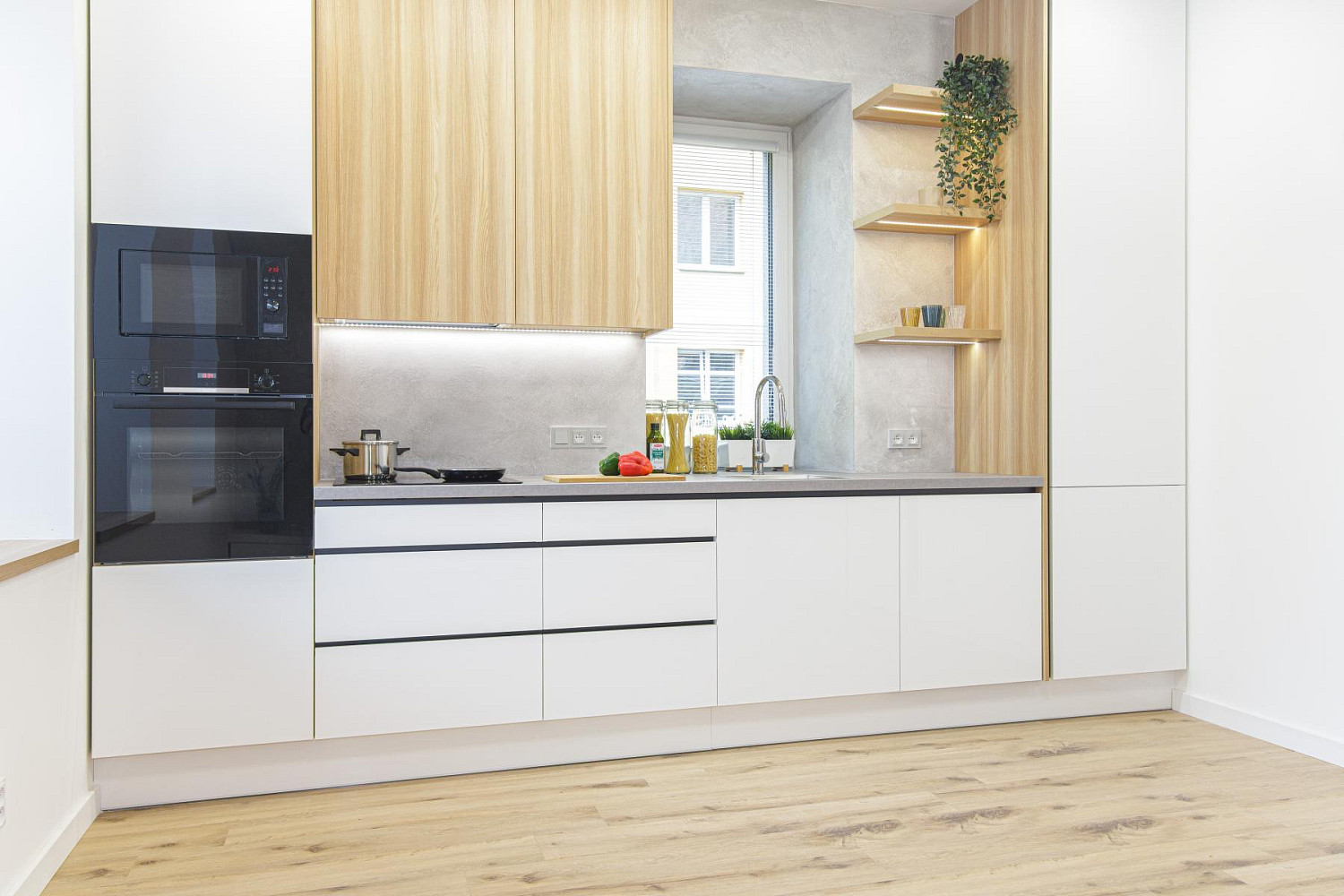 Pronájem bytu 2+kk 42 m² — photo 3