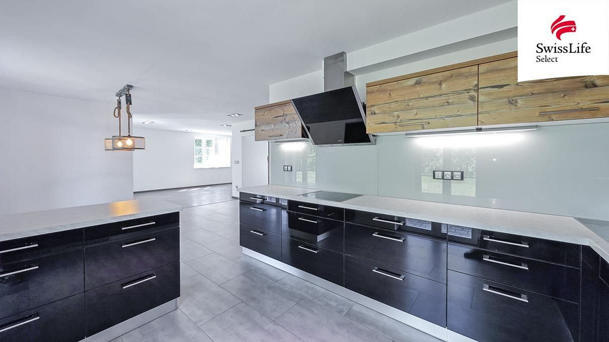 Prodej domu 211 m² s pozemkem 975 m² – fotografie 4
