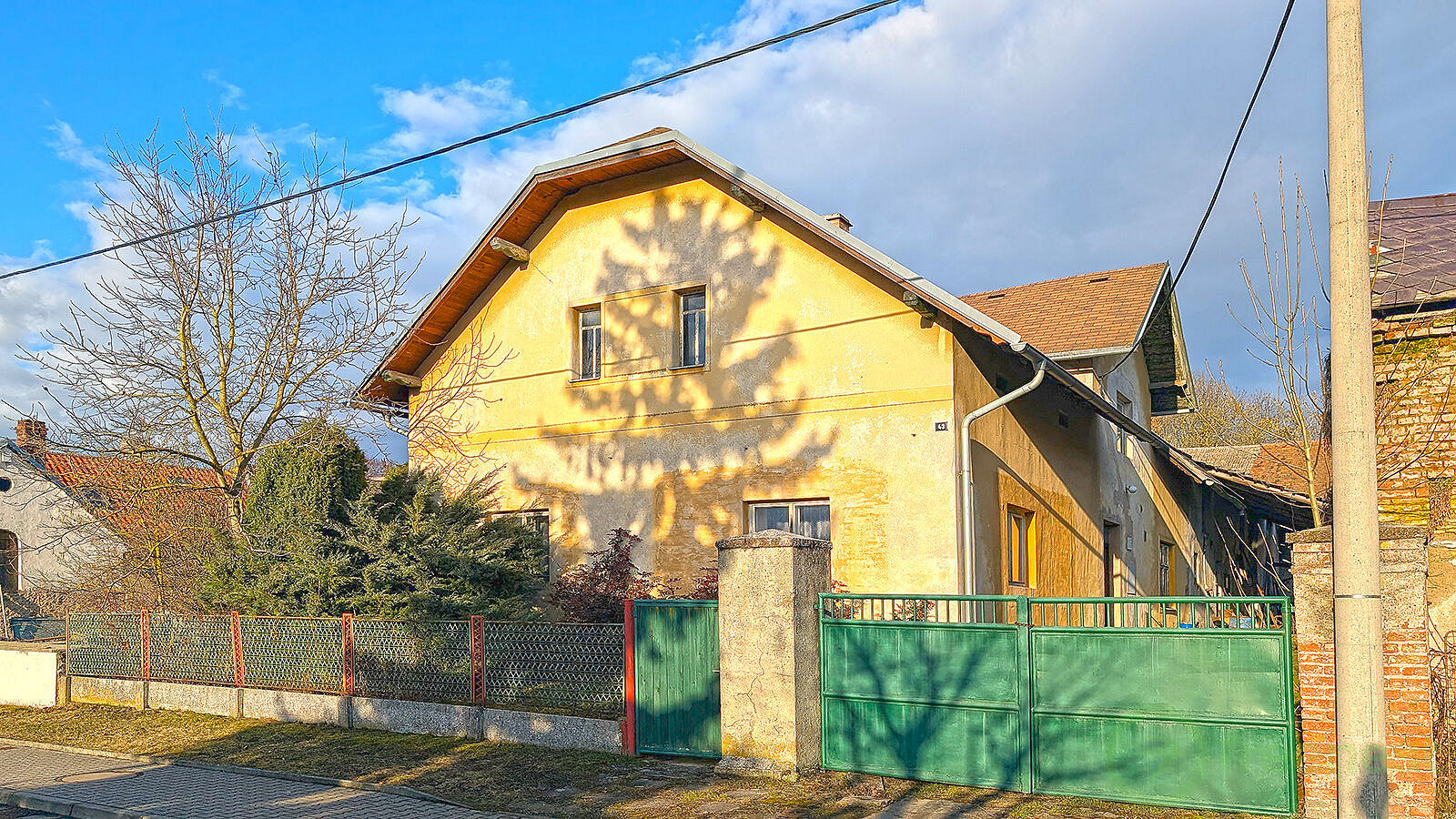Prodej domu 620 m² s pozemkem 1 370 m²