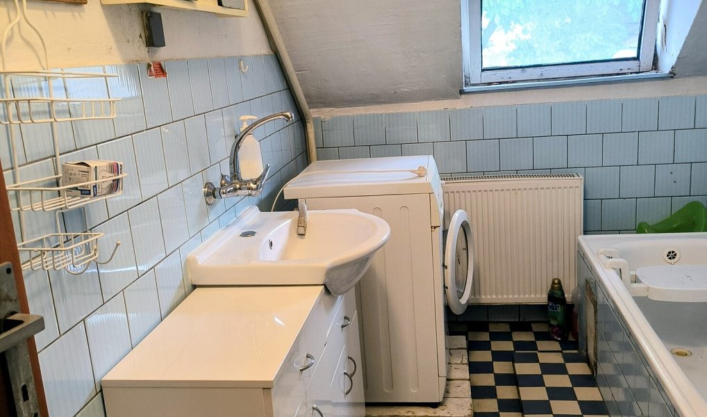 Prodej domu 114 m² s pozemkem 2 595 m², Čáslavice – náhled fotky 22