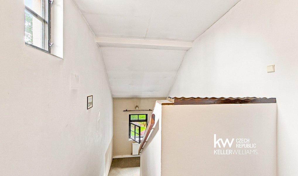 Prodej ubytovacího objektu 1 601 m², Rumburk – náhled fotky 54