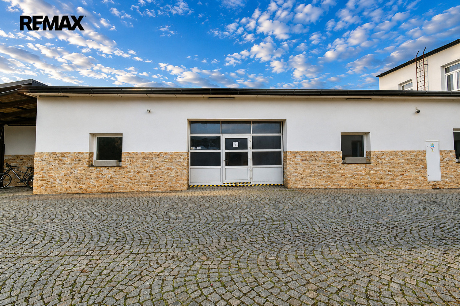 Pronájem výrobních prostor 600 m² – fotografie 4