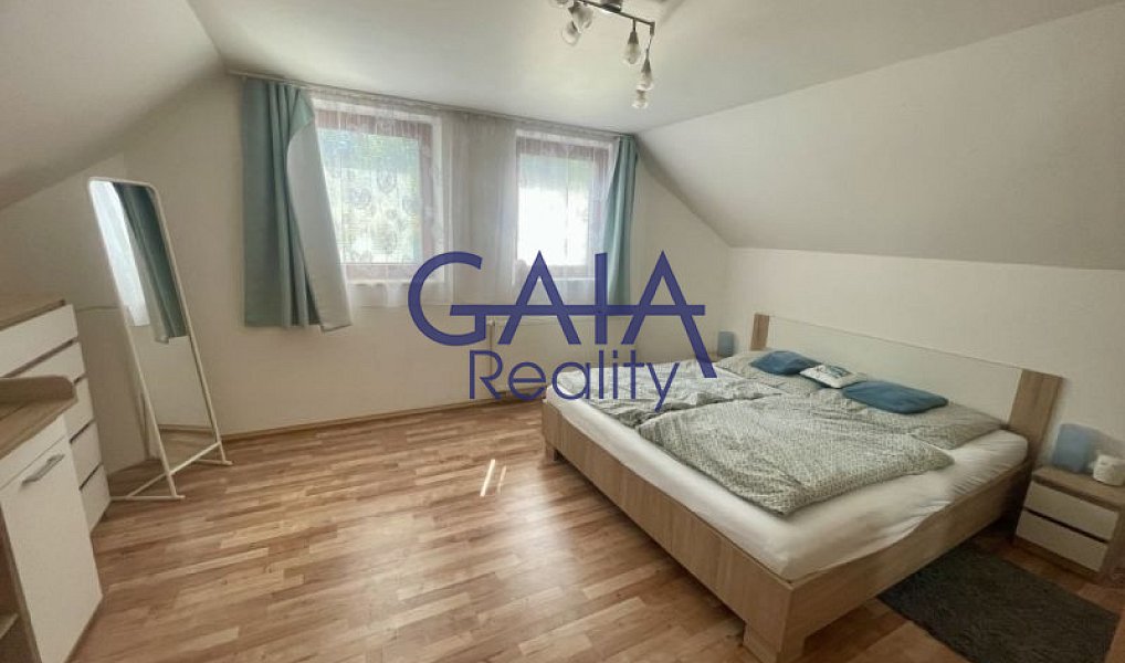 Prodej domu 188 m² s pozemkem 272 m², Kostelec – náhled fotky 7