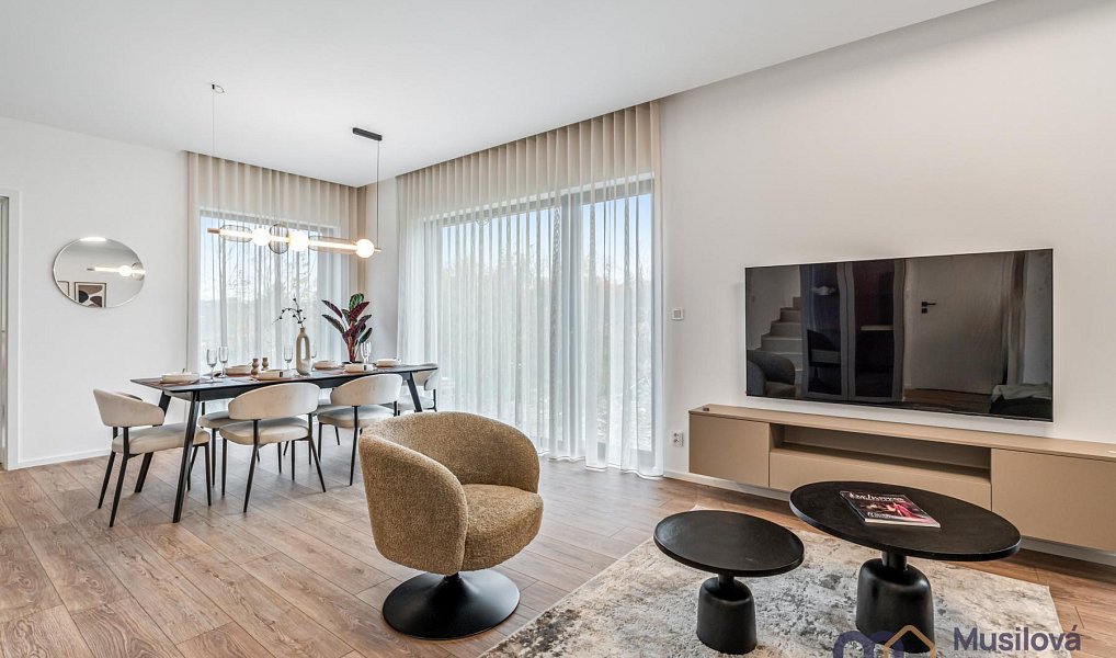 Prodej domu 150 m² s pozemkem 636 m², Újezdeček – náhled fotky 5