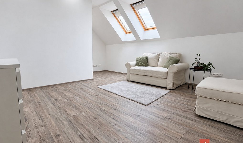 Pronájem domu 95 m² s pozemkem 920 m², Liberec – náhled fotky 2