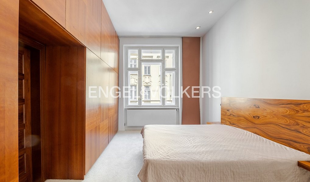Pronájem bytu 2+kk 70 m², Praha – náhled fotky 5